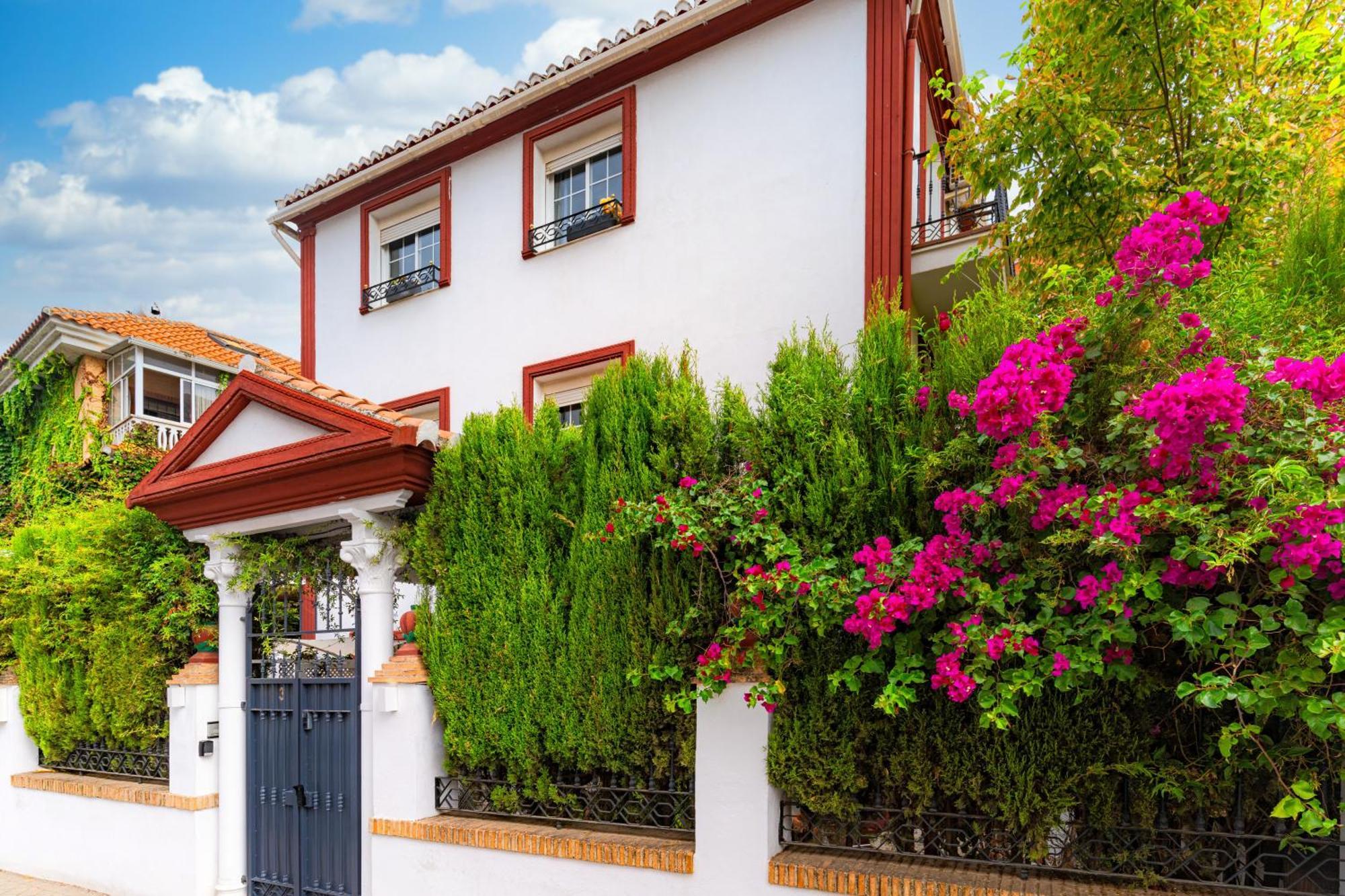 Casa La Fontana - Hostatel Bed & Breakfast Granada